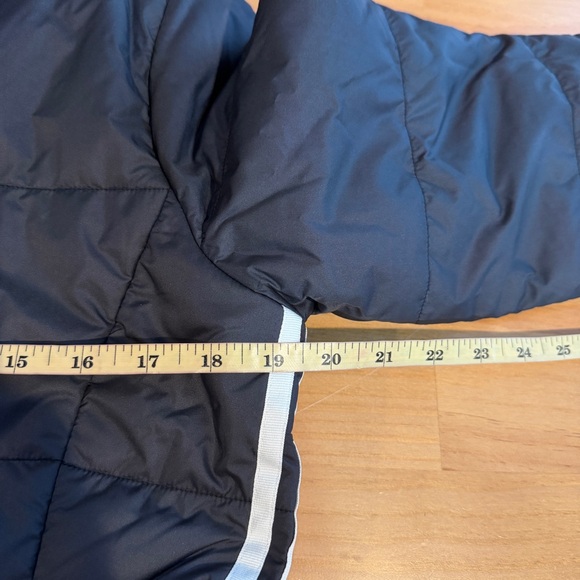 Adidas Originals Womens Slim Puffer Hooded 3-Stripes Jacket GD2507 MEDIUM Black - Picture 11 of 12